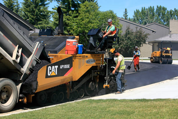 Best Residential Driveway Paver Services  in Independence, KS